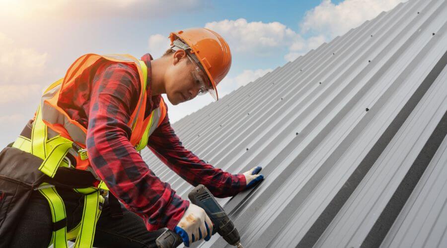 Expert new roof installation services in Mounds, IL